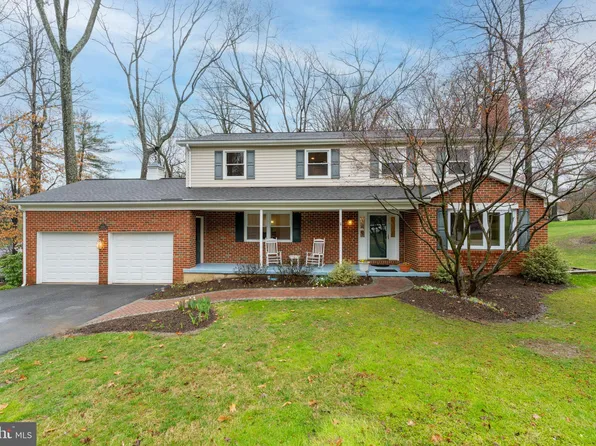 9839 Long View Dr, Ellicott City, MD 21042