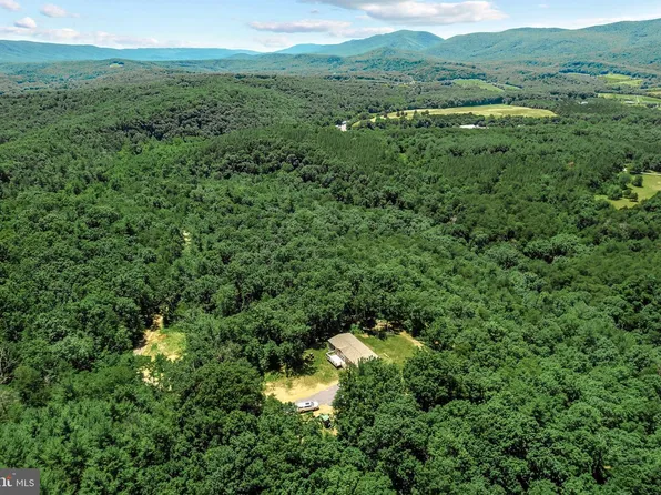 2148 Star Tannery Rd, Star Tannery, VA 22654