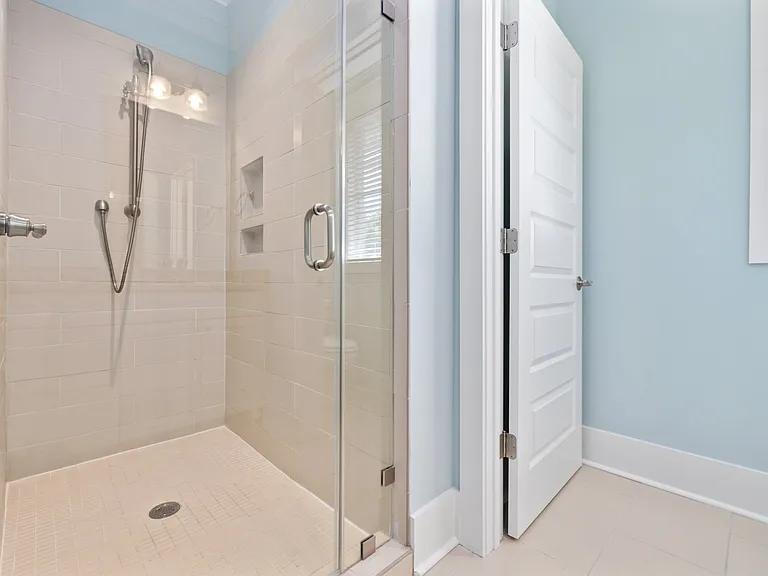 1710 Tearthumb Ct — Photo 18