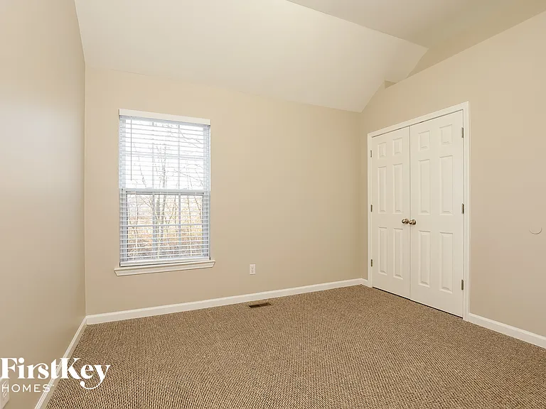 1431 Bern Dr — Photo 11