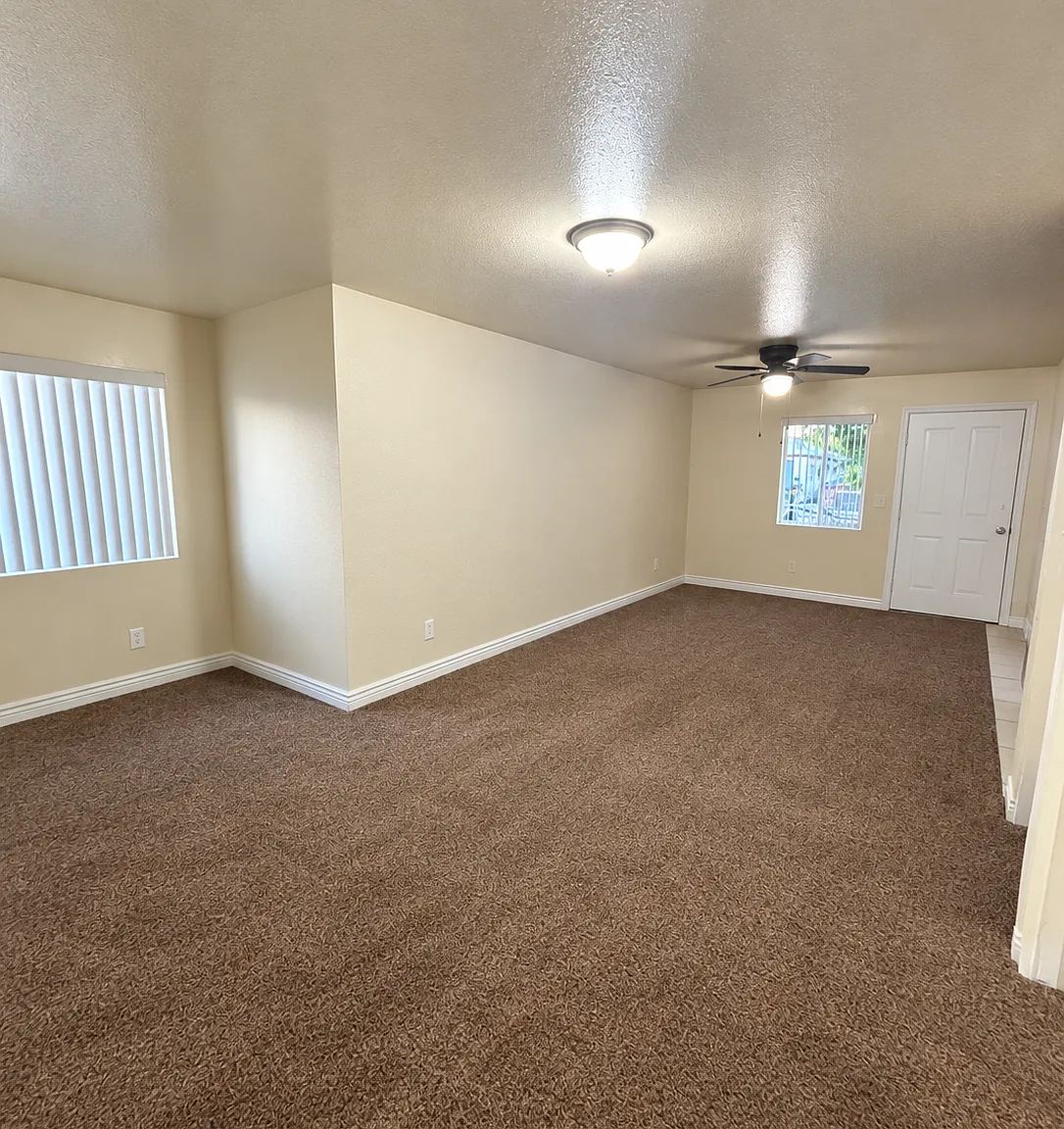 4 bed, 1275 sqft, $3,650 — Photo 4