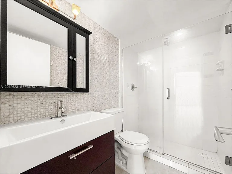 1455 N Treasure Dr #6H — Photo 19