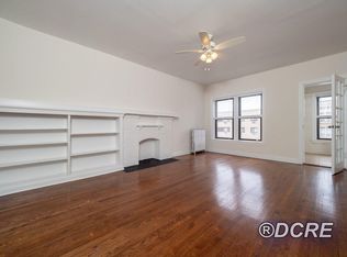 6765 N Sheridan Rd #2N, Chicago, IL 60626