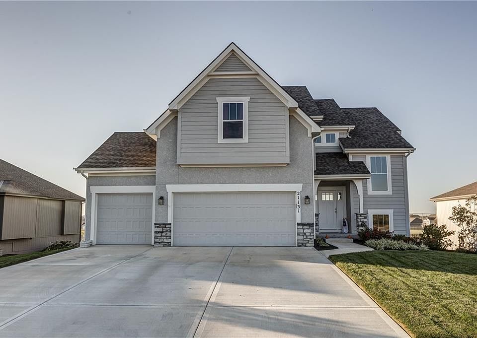 K*a様 【House on the Hill】L/S Tee (Checker 21131 W 186th Ter, Spring Hill, KS 66083 | Zillow