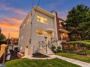 5274 Chillum Pl NE, Washington, DC 20011