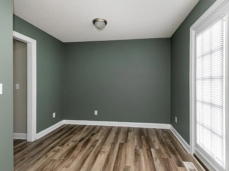 1709 Stroll Cir — Photo 16