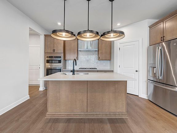 7th image of this home