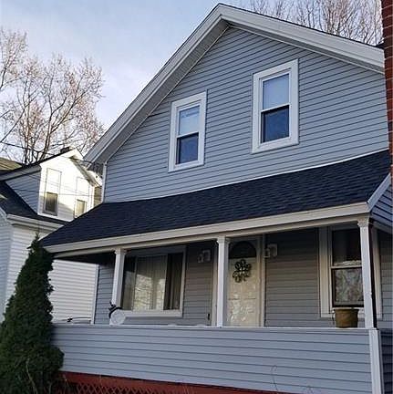 5th image of 145 Grosvenor Ave