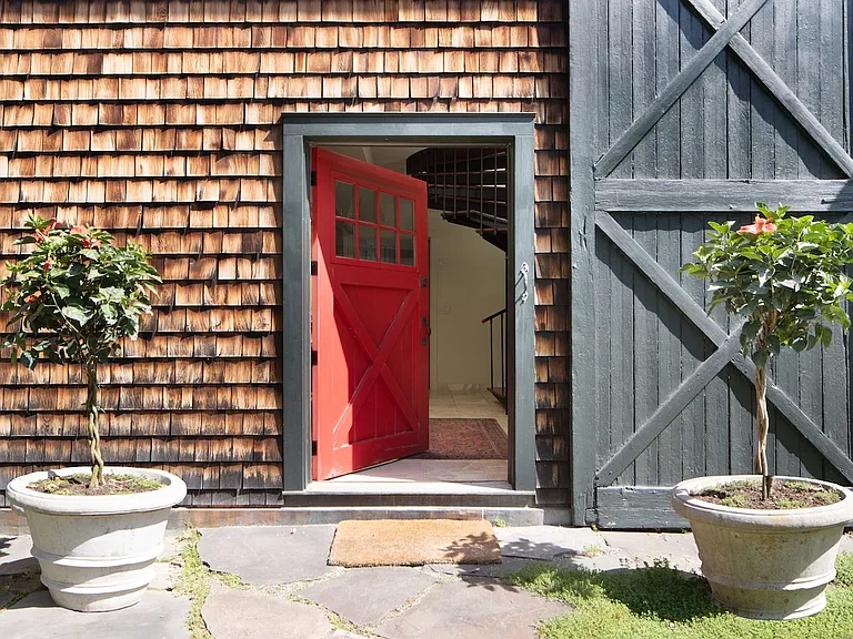 8 Old Killearn Rd — Photo 3
