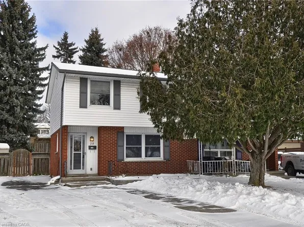 79 Gail St, Cambridge, ON N1R 4M4