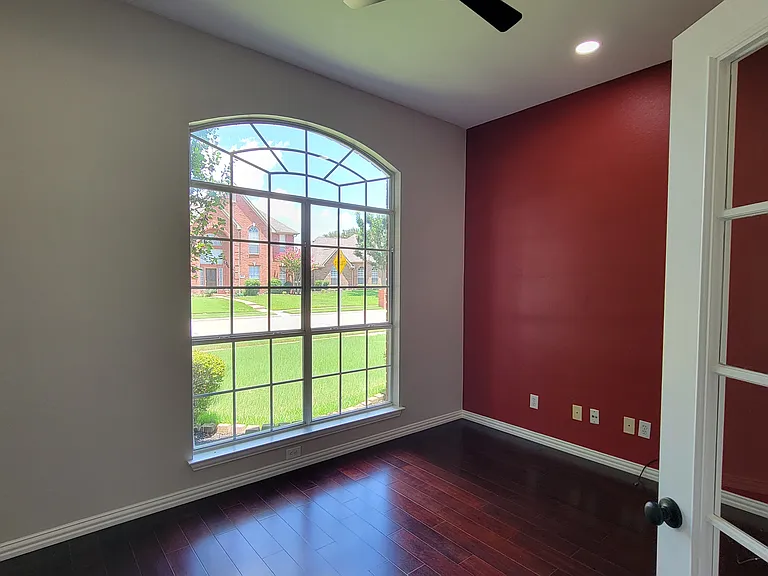 9726 Windy Hollow Dr — Photo 18