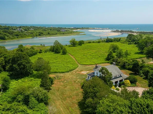 229 Boston Neck Rd, Narragansett, RI 02882
