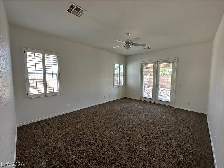 3008 Teal Beach St — Photo 12