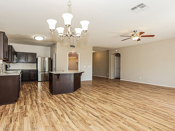 5th image of 11231 E Covina Cir