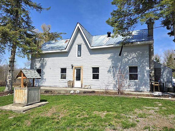 3rd image of 476 Smith Rd