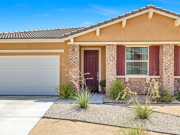 5th image of 39128 Cocobola Ct