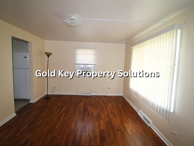 4105 Main Street — Photo 6