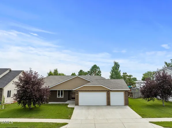 1737 25th St W, Williston, ND 58801