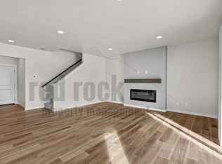 1206 N Tschirley St #1, Greenacres, WA 99016