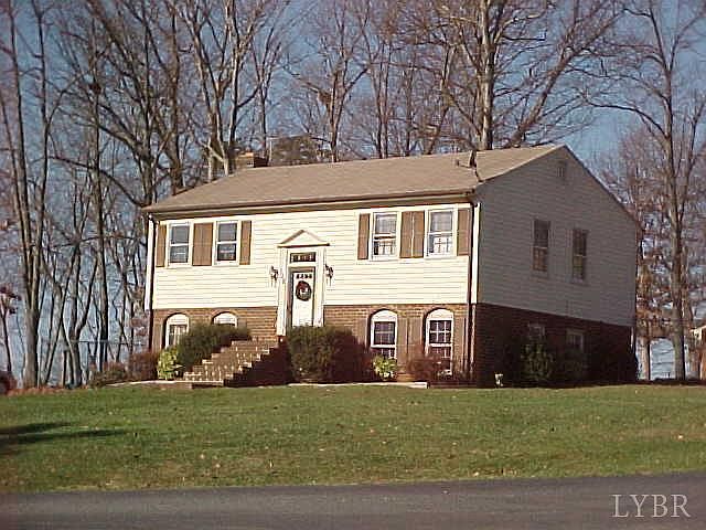 1st image of 108 Shady Oak Dr