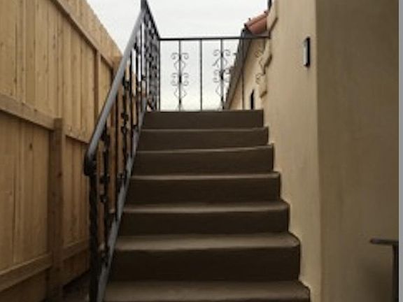 5th image of 2137 1/2 22nd St