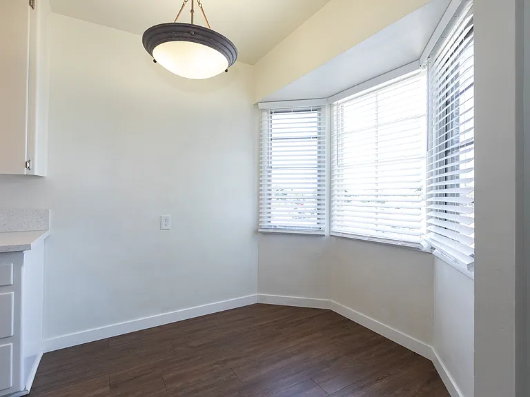 42 N Brent St #42 — Photo 5