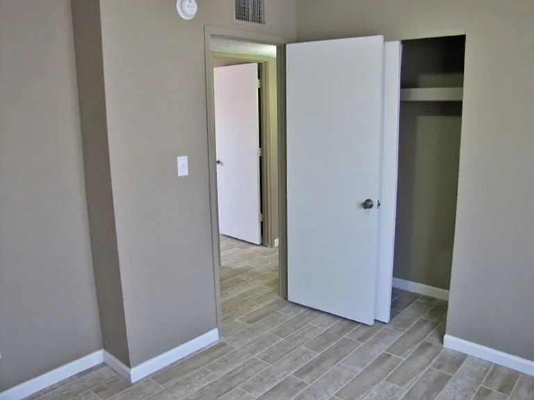 1124A Plaza Oro Loma — Photo 13