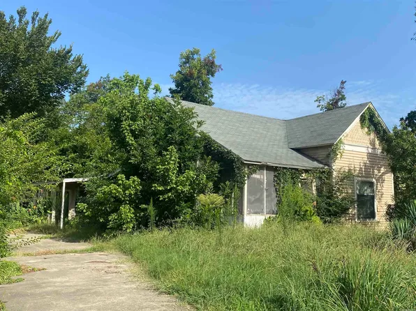 318 Depot St, Lonoke, AR 72086