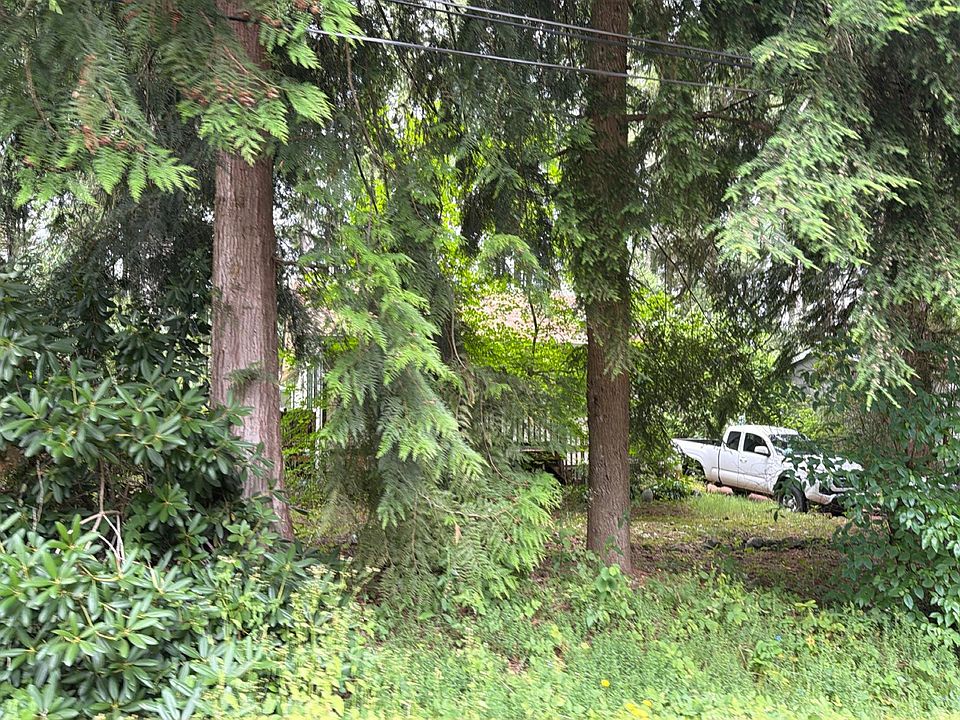 1st image of 2114 197th Ave SW