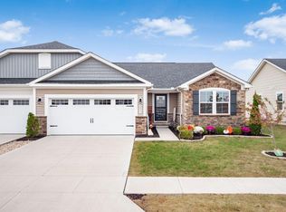 2493 McClouds Sq, Marysville, OH 43040