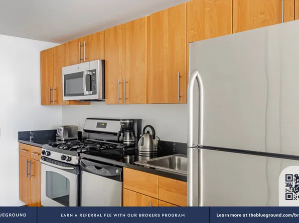 4-75 48th Avenue image 9 of 45