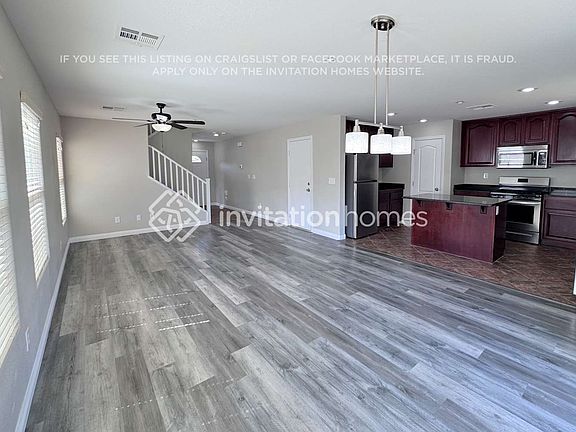 4th image of 1156 Paradise Garden Dr