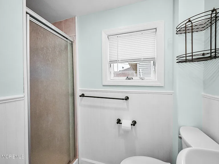 1842 Parkway Way #FRONT — Photo 16