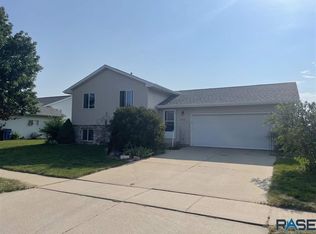4016 N Pennsylvania Ave, Sioux Falls, SD 57107