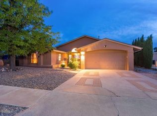 680 Frontier Dr, Las Cruces, NM 88011