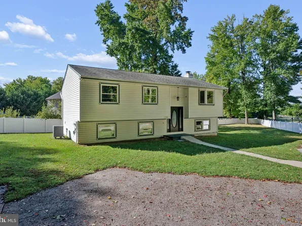 1365 Moyer Rd, Annapolis, MD 21403