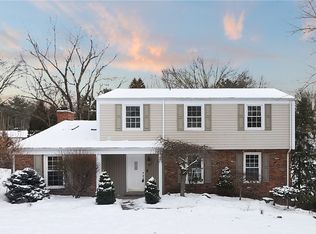 2453 Southvue Dr, Pittsburgh, PA 15241