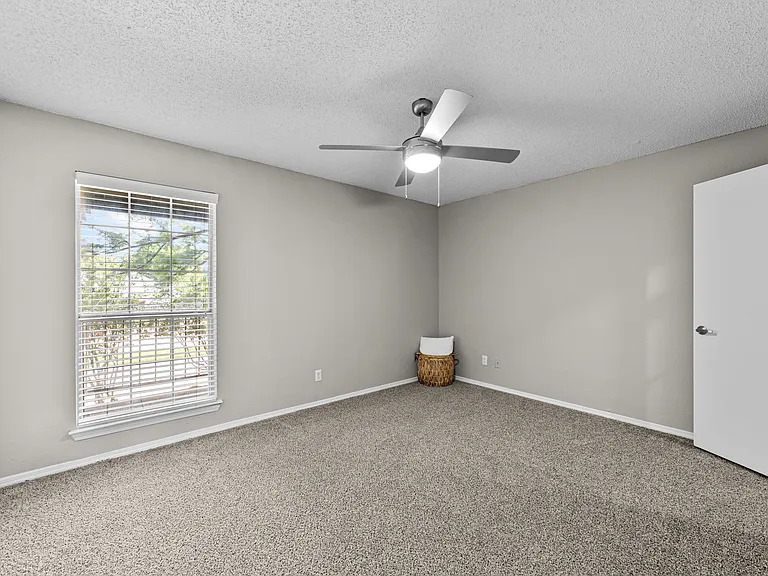 Trinity Village Apartments — Photo 36