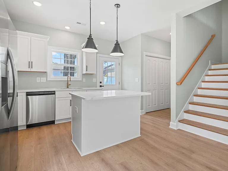 6703 Bryant St #A — Photo 14