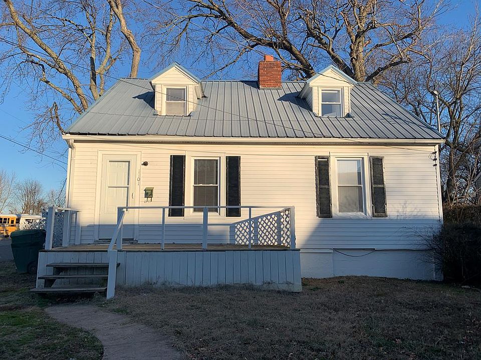 1st image of 1101 Emerson Ct