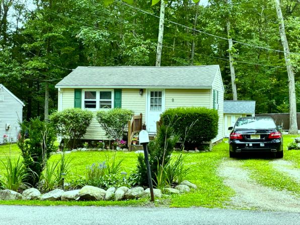 8 Jennings Rd