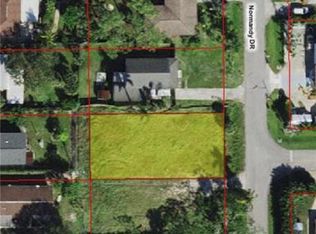 4700 Normandy Dr, Naples, FL 34112