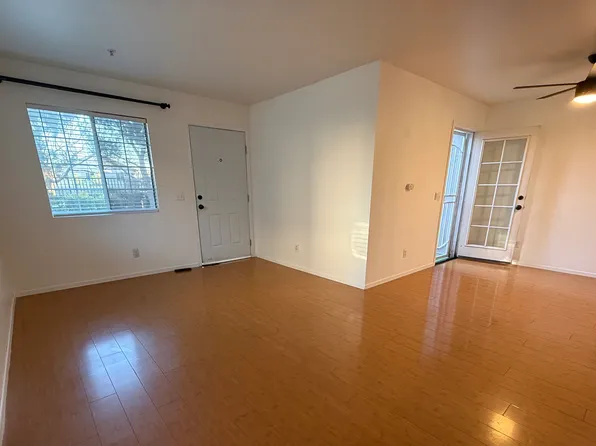 (undisclosed Address), Rialto, CA 92376