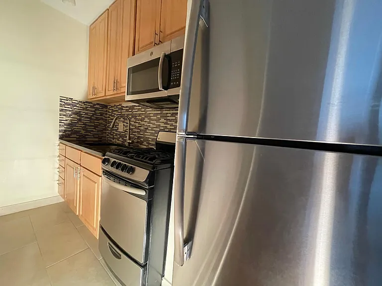 1824 N Lincoln Park W #206 — Photo 17