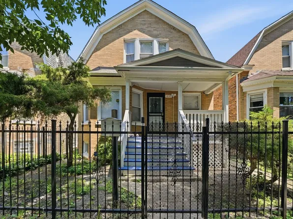 1235 N Harding Ave, Chicago, IL 60651