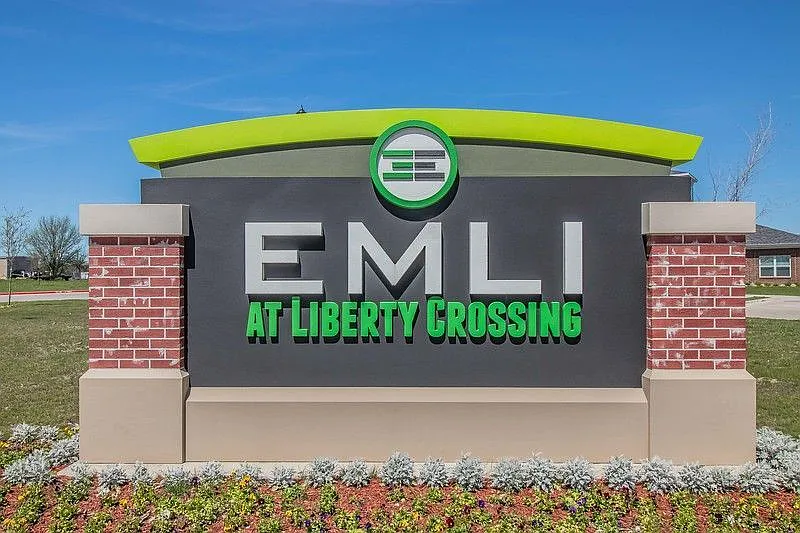 EMLI at Liberty Crossing Apartments