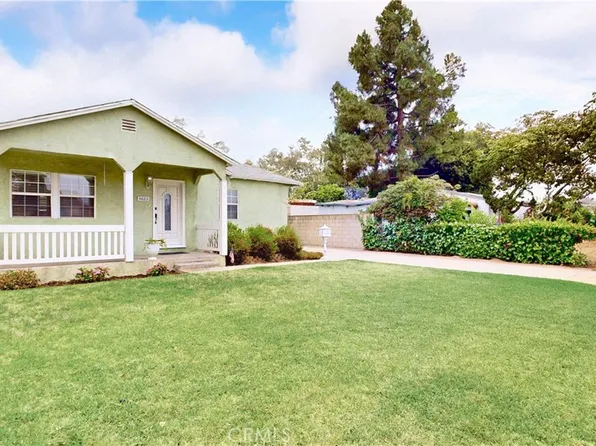 5682 Danny Ave, Cypress, CA 90630