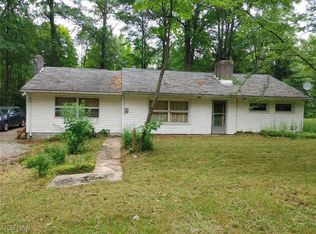 4976 County Line Turnpike Rd, Southington, OH 44470