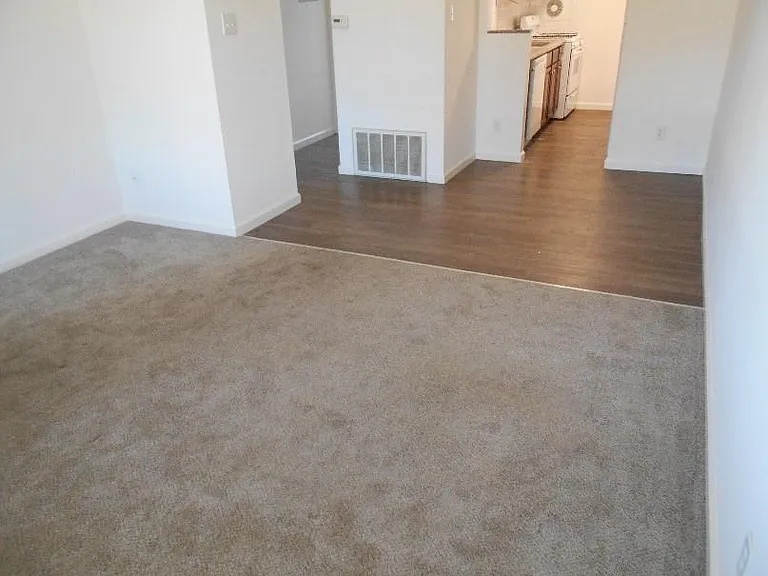 236 Solon Dr #C — Photo 7