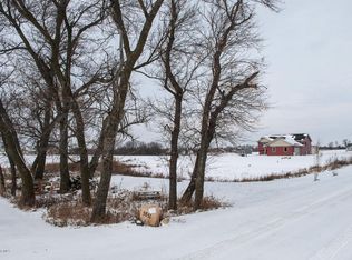 5851 Cambridge Hills Rd SE, Rochester, MN 55904